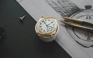 ڤاشرون كونستنتان  تعيد إحياء ساعة أميريكان 1921 بهذه المواصفات