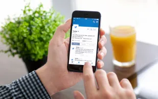 نسخ التغريدات يعرضك للمساءلة القانونية (فيديو)