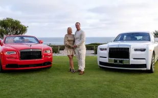 «رولز رويس» تصنع إصدارا خاصا لعميل احتفالاً بعيد زواجه (صور)