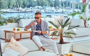 5 أشياء يفضلها الأثرياء في رحلاتهم خلال عام 2022