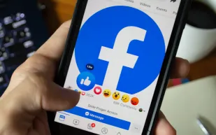 الفيس بوك يطلق خدمة جديدة لتقديم نشرات الأخبار