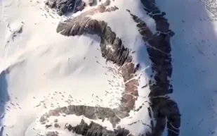 القصة الحقيقية للسيدة النائمة على جبل ألاسكا