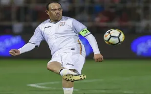 من هو الأسطورة الثانية لكرة القدم السعودية بعد ماجد عبدالله؟! (فيديو)