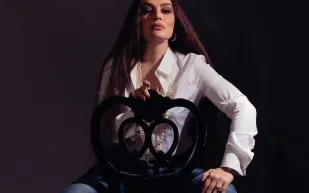 اليوم شريهان تعود بعد 30 عاما من الغياب بـ "كوكو شانيل"