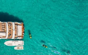 يخت Skyfall يعزز خيارات الرفاهية في المحيط