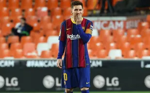 كيف ودعت برشلونة ميسي؟ (فيديو)