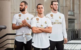 أغلى قمصان أندية كرة القدم في العالم وأكثرها مبيعًا