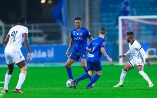 أهداف مباراة الهلال والشباب في ديربي الرياض (فيديو)