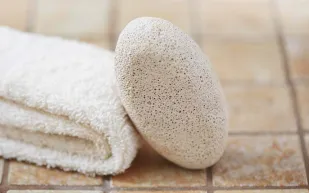 علاجات منزلية للتخلص من مسمار اللحم المزعج في القدم