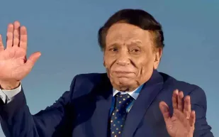 هذه حالة عادل إمام الصحية بعد انتشار شائعة وفاته (فيديو) 