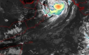 شاهد الأقمار الصناعية تلتقط إعصار شاهين من الفضاء (فيديو)