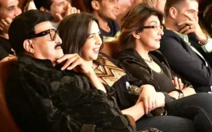 رسالة مؤثرة من إيمي سمير غانم لوالديها الراحلين