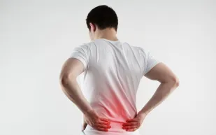 التهاب المسالك البولية عند الرجال.. توابع خطيرة على الكليتين