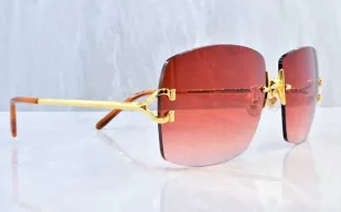 نظارات كارتير الرجالية الشمسية والطبية والخشبية وأسعارها