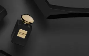 10 عطور فاخرة تكمل إطلالتك لحضور يوحي بالرقي والثقة 