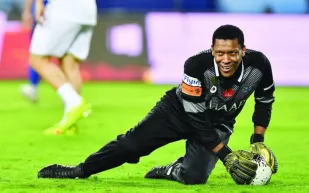 ماذا قال محمد الدعيع عن بكاء فواز القرني؟! (فيديو)