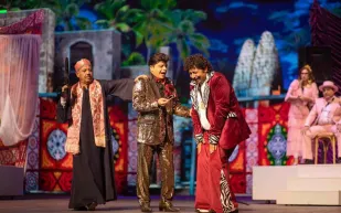 لقطات من العرض الأول لـ«سلام مربع» لمحمد هنيدي في موسم الرياض 