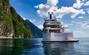 أرتيفاكت.. يخت يتجاوز حدود التكنولوجيا والصداقة البيئية