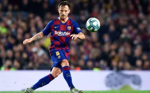 أفضل أربع تمريرات سحرية في دوري أبطال أوروبا (فيديو)