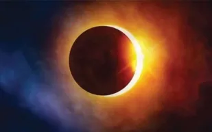 الأرض تشهد أطول خسوف للقمر منذ 580 سنة 