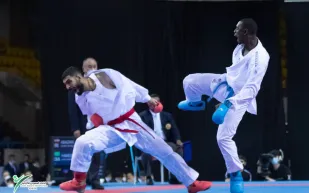 طارق حامدي يستعيد ذكريات «طوكيو» ويسحق خصمه الإيراني بـ«القاضية»