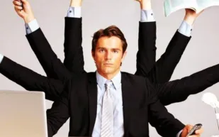 الرجال أقل شعورًا بالإرهاق في العمل من النساء لهذه الأسباب