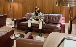  محمد رمضان: في أي مكان أجد حب الجمهور  (فيديو)