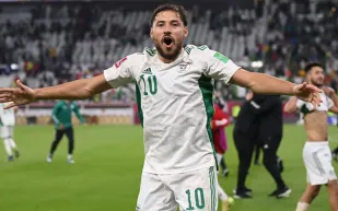  والد يوسف بلايلي يكشف سبب فسخ تعاقده مع نادي قطر