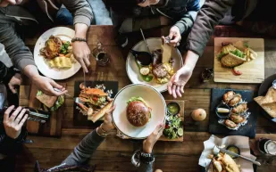 أفضل مطاعم وكافيهات شارع الأمير سلطان بجدة