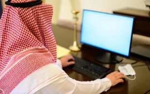 طريقة الاستعلام عن عقد العمل برقم الإقامة وشروط توثيق عقد الإيجار