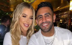 رياض محرز يتزوج سرًا من عارضة أزياء بريطانية 