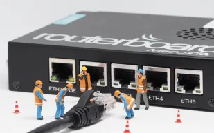 ما هو المايكروتك.. تعريف شبكات السيرفر ببساطة