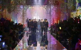 «دولتشي أند غابانا» تقدم عروضها للأزياء لأول مرة في المملكة