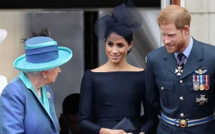 الأمير هاري يفضح أسرار العائلة الملكية البريطانية مقابل 28 مليون دولار!