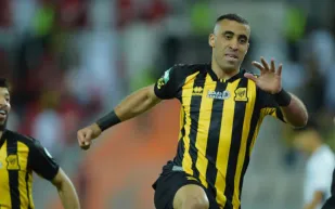 حمد لله يدخل تاريخ دوري المحترفين بـ «هاتريك» (فيديو)