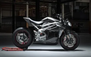 TE-1.. أول موتوسيكل كهربي بالكامل من "ترايمف" البريطانية