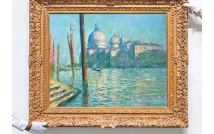 لوحة نادرة لفنان فرنسي تعرض في مزاد علني بـ 50 مليون دولار (صور)