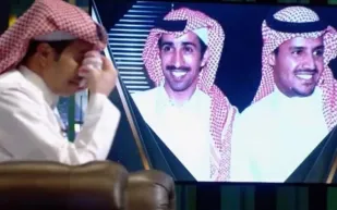 ما هي الصورة التي بكى فايز المالكي بسببها على الهواء؟ (فيديو)