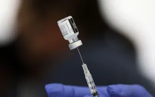 دراسة جديدة تحدد أفضل مناعة للحماية من كورونا