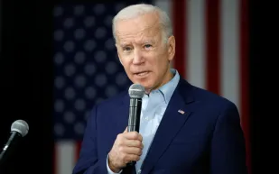 جو بايدن: القرآن الكريم يعلمنا «فمن يعمل مثقال ذرة خيرًا يره»