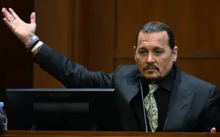 جوني ديب: أمبر هيرد جعلتني أتحول إلى أحدب نوتردام