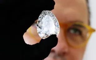 مزاد كريستيز  يعرض ماسات تبدأ بمليون دولار في نيويورك