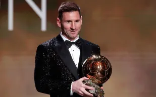 بعد إعلان موعد الحفل.. أكثر اللاعبين فوزًا بالكرة الذهبية