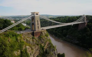 بريستول.. وجهة تمزج الأصالة والحداثة في المملكة المتحدة