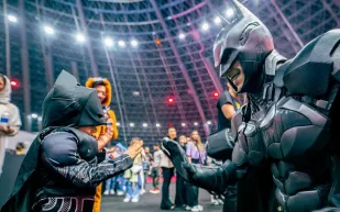 «متجر الأنيميشن» بموسم جدة يضم قطعة بـ 12 ألف ريال 