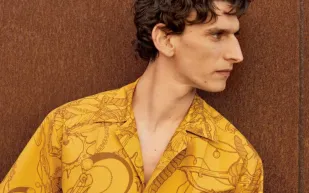 مجموعة الرجال لربيع وصيف 2023 من «Tod’s» مستوحاة من إيطاليا الحديثة