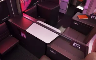 فيرجن أتلانتيك تكشف عن مقصورة طائرتها الجديدة (صور) 