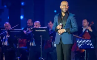 تامر عاشور يحيي حفلًا غنائيًّا في جدة سبتمبر المقبل 