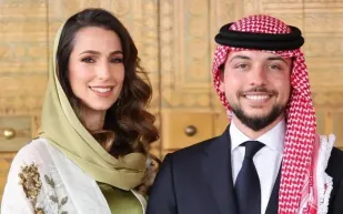 تفاصيل خطوبة ولي عهد الأردن على السعودية «رجوة آل سيف» 
