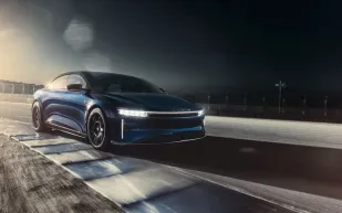 «Lucid» تكشف عن سيارتها الجديدة «Lucid Air Sapphire» (صور) 